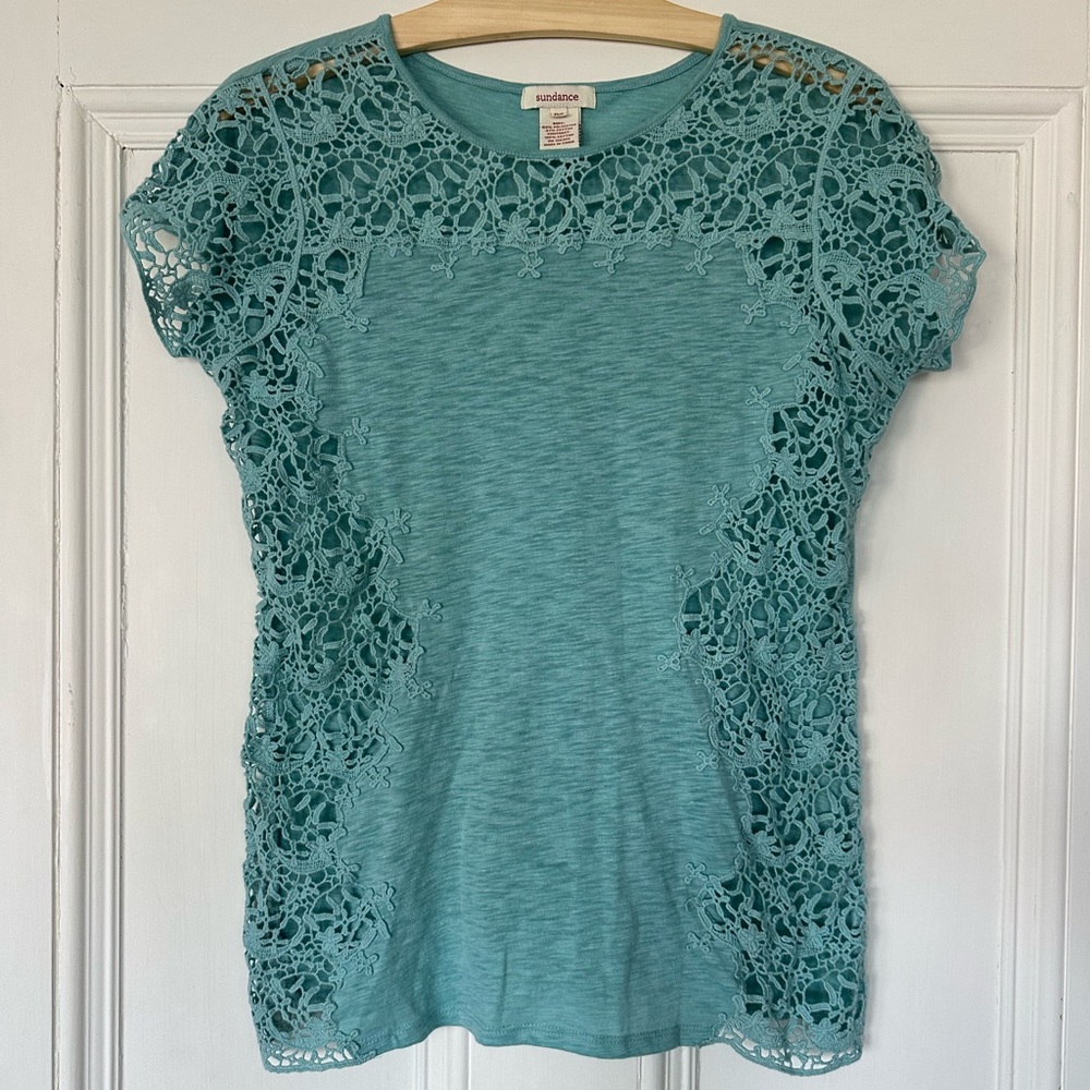 Sundance crochet detail tee